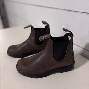Blundstone Dark Brown Leather Boots